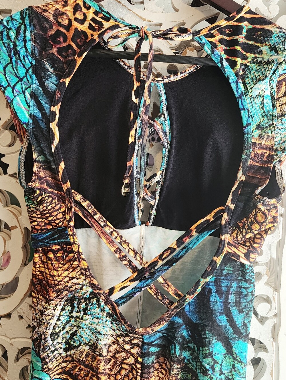 LURE FITNESS BRAZILIAN BODYSUIT ANIMAL PRINT CHEST PADDED CUTOUT SZ MEDIUM - Picture 12 of 15